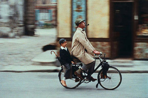 Monsieur Hulot e o sobrinho Gérard. Foto: Les Films de Mon Oncle